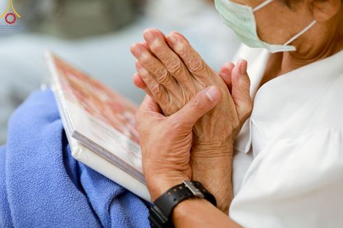 ภาพ No.138805:พิธีถวายกองทุนสนับสนุน การสร้างพระไตรปิฎกฉบับธรรมชัย และอนุรักษ์คัมภีร์ใบลาน น้อมบูชาธรรมหลวงพ่อธัมมชโย 80 ปี ณ ห้องแก้วสารพัดนึก 2 วัดพระธรรมกาย วันเสาร์ที่ 1 มิถุนายน พศ. 2567