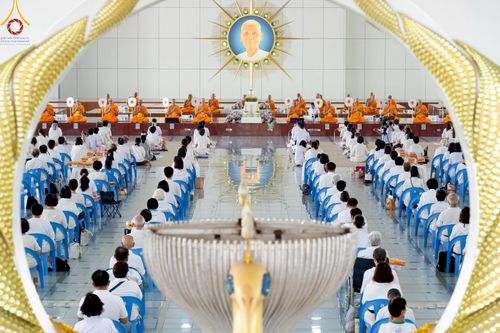 ภาพ No.213274:วันศุกร์ที่ 28 มีนาคม พ.ศ. 2568 (วันพระ แรม 15 ค่ำ เดือน 4) พิธีบุพเปตพลี ครั้งที่ 161 ร่วมอุทิศบุญแด่หมู่ญาติที่ล่วงลับไปแล้ว และสืบทอดอายุพระพุทธศาสนา ณ หอฉันคุณยายอาจารย์ฯ วัดพระธรรมกาย