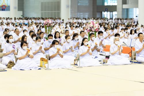 ภาพ No.88842:พิธีบูชาครูผู้ค้นพบวิชชาธรรมกาย วันศุกร์ที่ 29 กันยายน พ.ศ. 2566 วันเพ็ญขึ้น 15 ค่ำ เดือน 10 ณ วัดพระธรรมกาย