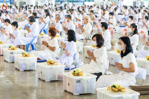 ภาพ No.102398:พิธีถวายอุปกรณ์ทำความสะอาด ณ บ้านแก้วเรือนทองคุณยายอาจารย์ฯ วัดพระธรรมกาย วันเสาร์ที่ 16 ธันวาคม พ.ศ. 2566