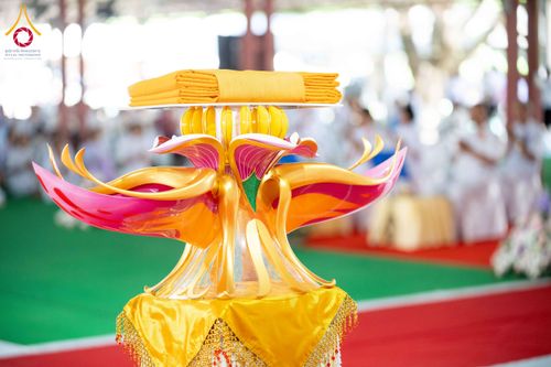 ภาพ No.266003:วันพุธที่ 5 พฤศจิกายน พ.ศ. 2568 (วันพระ ขึ้น 15 ค่ำ เดือน 12) พิธีทอดกฐิน ณ พุทธอุทยานนานาชาติ  อ.โพนพิสิย จ.หนองคาย