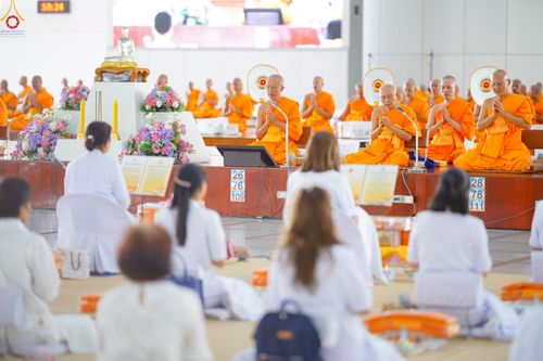 ภาพ No.247387:วันจันทร์ที่ 22 กันยายน พ.ศ. 2568 (วันพระ แรม 15 ค่ำ เดือน 10) พิธีบุพเปตพลี ครั้งที่ 170 ร่วมอุทิศบุญแด่หมู่ญาติที่ล่วงลับไปแล้ว และสืบทอดอายุพระพุทธศาสนา ณ หอฉันคุณยายอาจารย์ฯ วัดพระธรรมกาย