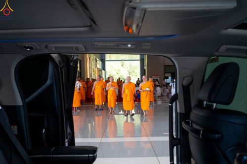 ภาพ No.103733:พิธีเปิดห้องนิทรรศการเพื่อสันติภาพโลก World Peace Lies Within ONE MAN'S VISION   วาระอายุวัฒนมงคล 83 ปี หลวงพ่อทัตตชีโว ณ ชั้น 2 อาคาร 100 ปี คุณยายอาจารย์ฯ วัดพระธรรมกาย วันพฤหัสบดีที่ 21 ธันวาคม พ.ศ. 2566