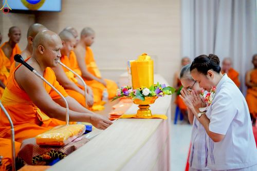 ภาพ No.241693:วันอาทิตย์ที่ 24 สิงหาคม พ.ศ. 2568 พิธีทอดผ้าป่า ฉลองครบรอบ 10 ปี ศูนย์ปฏิบัติธรรมพัทลุง