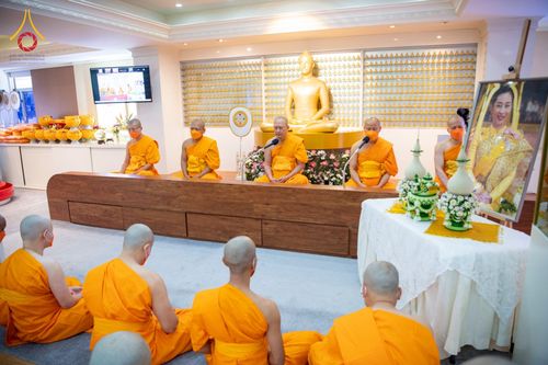 ภาพ No.68056:พิธีบรรพชาสามเณร รุ่นที่ 9 ประจำปี 2565 ณ วัดพระธรรมกายฮ่องกง ประเทศสาธารณรัฐประชาชนจีน วันที่ 24 ธันวาคม พ.ศ. 2565