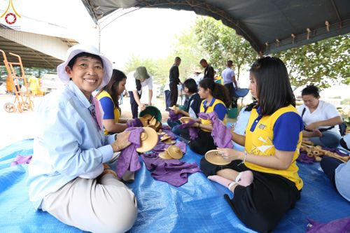 ภาพ No.127455:V.31 ทุ่มเทเพื่อบางกล่ำ การเตรียมงานของเจ้าหน้าที่หน่วยงานต่างๆ  เพื่องานธรรมยาตราอัญเชิญพระบรมสารีริกธาตุ ประดิษฐาน ณ มหารัตนเจดีย์สิริปทุมสวรรค์ (เจดีย์อริยพุทธะ 5 พระองค์) ณ ศูนย์ปฏิบัติธรรมภาคใต้ อ.บางกล่ำ จ.สงขลา ระหว่างวันที่ 9-10 มีนาคม พ.ศ. 2567