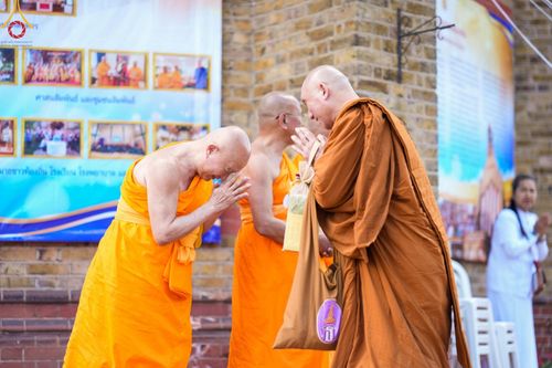 ภาพ No.142799:พิธีพัทธสีมา ประดิษฐานลูกนิมิตมหาสมบัติ สถาปนาอุโบสถวัดพระธรรมกายลอนดอน บูชาธรรม 80 ปี หลวงพ่อธัมมชโย วันเสาร์ที่ 22 มิถุนายน พ.ศ. 2567