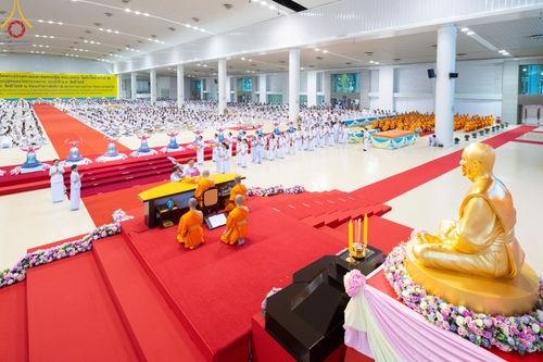 ภาพ No.154727:พิธีทอดผ้าป่าสมทบกฐินวัดพระธรรมกาย และสมทบกฐิน 30,000 วัดทั่วไทย ครั้งที่ 2 ณ สภาธรรมกายสากล วัดพระธรรมกาย วันอังคารที่ 17 กันยายน พ.ศ. 2567