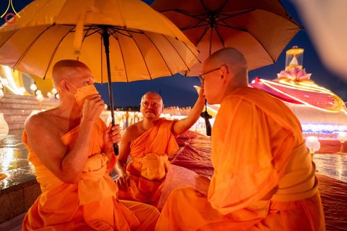 ภาพ No.121075:V.20 เป็นปลื้ม การเตรียมงาน เก็บงาน การรับบุญของเจ้าหน้าที่หน่วยงานต่างๆ เพื่อโครงการธรรมยาตรา กตัญญูบูชา มหาปูชนียาจารย์ พระมงคลเทพมุนี (สด จนฺทสโร) พระผู้ปราบมาร อนุสรณ์สถาน 7 แห่ง ปีที่ 12 ระหว่างวันที่ 2 - 31 มกราคม พ.ศ.2567