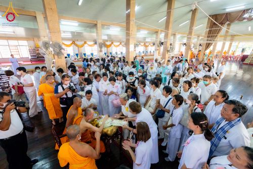 ภาพ No.305063:วันที่ 28 มกราคม พ.ศ. 2569 พิธีทอดผ้าป่าทำนุบำรุงศาสนสถาน ณ วัดบางขัน อ.คลองหลวง จ.ปทุมธานี ในโครงการธรรมยาตรา กตัญญูบูชา มหาปูชนียาจารย์ พระมงคลเทพมุนี(สด จนฺทสโร) พระผู้ปราบมาร อนุสรณ์สถาน 7 แห่ง ปีที่ 14