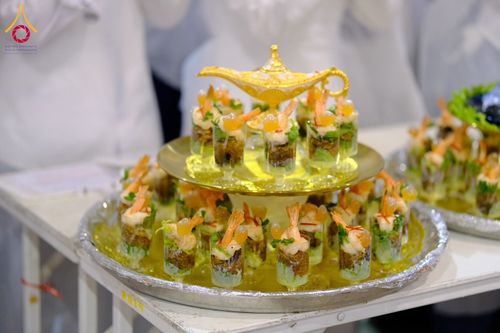 ภาพ No.202375:พิธีถวายภัตตาหารเป็นสังฆทาน แด่พระธรรมยาตรา ณ วัดพระธรรมกาย ตำบลคลองสาม อำเภอคลองหลวง จังหวัดปทุมธานี ในโครงการธรรมยาตรา กตัญญูบูชา มหาปูชนียาจารย์ พระมงคลเทพมุนี(สด จนฺทสโร) พระผู้ปราบมาร อนุสรณ์สถาน 7 แห่ง ปีที่ 13 วันที่ 27 มกราคม พ.ศ. 2568