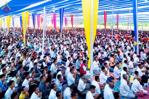 ภาพ No.176247:พิธีทอดกฐินสมทบ โดยมูลนิธิธรรมกาย ในนามหลวงพ่อธัมมชโย ณ วัดสัทธนารามา บานา วิหาร เมืองไดยุน รัฐอรุนาจาลประเทศ ประเทศอินเดีย วันที่ 15 พฤศจิกายน พ.ศ. 2567