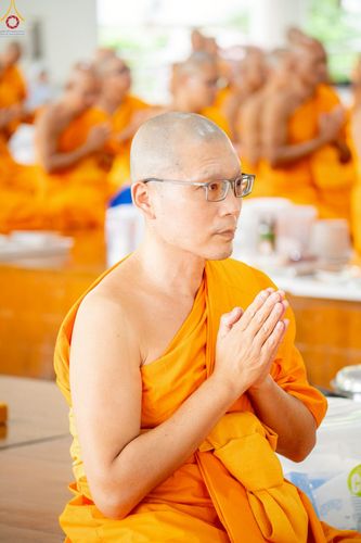 ภาพ No.247456:วันจันทร์ที่ 22 กันยายน พ.ศ. 2568 (วันพระ แรม 15 ค่ำ เดือน 10) พิธีบุพเปตพลี ครั้งที่ 170 ร่วมอุทิศบุญแด่หมู่ญาติที่ล่วงลับไปแล้ว และสืบทอดอายุพระพุทธศาสนา ณ หอฉันคุณยายอาจารย์ฯ วัดพระธรรมกาย