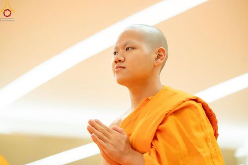 ภาพ No.215844:วันเสาร์ที่ 5 เมษายน พ.ศ. 2568 พิธีขอบรรพชา พิธีขอสรณคมน์และศีล  พิธีขอนิสสัย พิธีถวายบาตร ในโครงการบรรพชาสามเณรฟื้นฟูพระพุทธศาสนาทั่วไทย , โครงการหน่อแก้วเปรียญธรรม รุ่นที่ 13 ,  โครงการสามเณรยุวธรรมทายาท รุ่นที่ 33 , โครงการสามเณรมัชฌิมธรรมทายาท รุ่นที