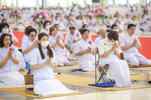 ภาพ No.151519:พิธีจุดเทียนใจ ไฟนิรันดร์ อนันตชัย ณ สภาธรรมกายสากล วัดพระธรรมกาย วันอาทิตย์ต้นเดือนที่ 1 กันยายน พ.ศ. 2567