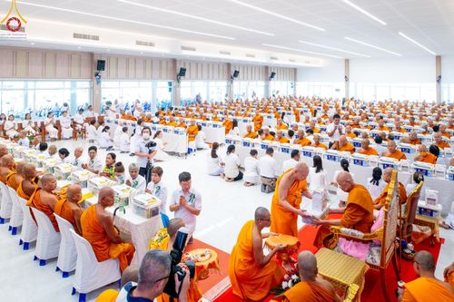 ภาพ No.142223:พิธีถวายสังฆทานแด่คณะสงฆ์ 323 วัด ปีที่ 20 ครั้งที่ 170 , พิธีมอบกองทุนหนุนแรงใจช่วยครูใต้ ปีที่ 17 ครั้งที่ 135 และพิธีทำบุญอุทิศส่วนกุศลให้ผู้วายชนม์ วันเสาร์ที่ 22 มิถุนายน พ.ศ.2567 ณ ศูนย์ปฏิบัติธรรมภาคใต้ อ.บางกล่ำ จ.สงขลา