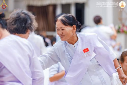 ภาพ No.152151:โครงการอบรมอุบาสก อุบาสิกาแก้ว ตัวแทนทอดกฐิน 30,000 วัด ทั่วไทย ระหว่างวันที่ 6-8 กันยายน พ.ศ. 2567 ณ ศูนย์อบรมเยาวชนกาญจนบุรี