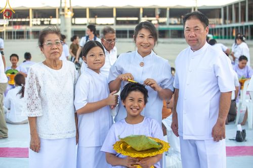 ภาพ No.132722:พิธีปลงผมยุวธรรมทายาท รุ่นที่ 32 มัชฌิมธรรมทายาท รุ่นที่ 28 ณ ลานธรรม วัดพระธรรมกาย วันเสาร์ที่ 30 มีนาคม พ.ศ. 2567
