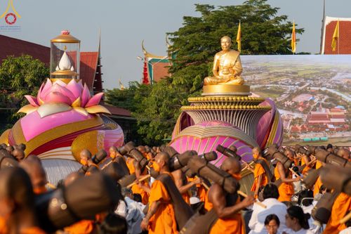 ภาพ No.110463:พิธีต้อนรับพระธรรมยาตรา ในโครงการธรรมยาตรากตัญญูบูชา มหาปูชนียาจารย์ พระมงคลเทพมุนี(สด จนฺทสโร) พระผู้ปราบมาร อนุสรณ์สถาน 7 แห่ง ปีที่ 12 วันที่ 11 มกราคม พ.ศ. 2567 ณ อนุสรณ์สถานลำดับที่ 3 สถานที่เกิดใหม่ในเพศสมณะ วัดสองพี่น้อง จ.สุพรรณบุรี