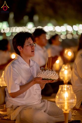 ภาพ No.266371:วันพุธที่ 5 พฤศจิกายน พ.ศ. 2568 (วันพระ ขึ้น 15 ค่ำ เดือน 12) พิธีลอยกระทงธรรม  ณ สระมหาเศรษฐีทะเลบุญ มหาวิหารพระมงคลเทพมุนี วัดพระธรรมกาย จ.ปทุมธานี