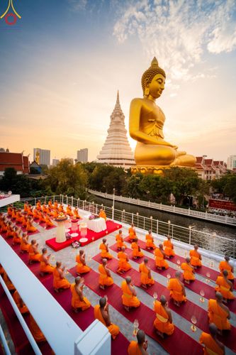 ภาพ No.119236:พิธีจุดประทีปถวายเป็นพุทธบูชา และบูชาธรรมมหาปูชนียาจารย์ พระมงคลเทพมุนี(สด จนฺทสโร) ในโครงการธรรมยาตราฯ วันที่ 26 มกราคม พ.ศ. 2567 ณ อาคารธรรมยาตรา กตัญญูบูชามหาปูชนียาจารย์ ตรงข้ามวัดปากน้ำภาษีเจริญ จ.กรุงเทพมหานคร