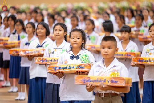 ภาพ No.152908:อบรมเชิงปฎิบัติการจัดกิจกรรมทอดกฐินสัมฤทธิ์ และพิธีมอบผ้าไตรประธานกฐินสัมฤทธิ์เด็กดี V-Star ประจำปีพุทธศักราช 2567  วันเสาร์ที่ 7 กันยายน พ.ศ.2567 ณ สภาธรรมกายสากล วัดพระธรรมกาย