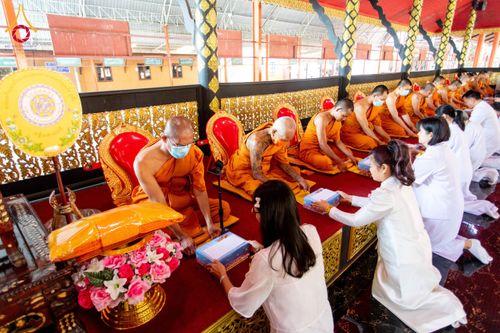 ภาพ No.205093:พิธีทอดผ้าป่าทำนุบำรุงศาสนสถาน ณ วัดบ่อทอง ตำบลคูขวาง อำเภอลาดหลุมแก้ว จังหวัดปทุมธานี ในโครงการธรรมยาตรา กตัญญูบูชา มหาปูชนียาจารย์ พระมงคลเทพมุนี(สด จนฺทสโร) พระผู้ปราบมาร อนุสรณ์สถาน 7 แห่ง ปีที่ 13 วันที่ 30 มกราคม พ.ศ. 2568 