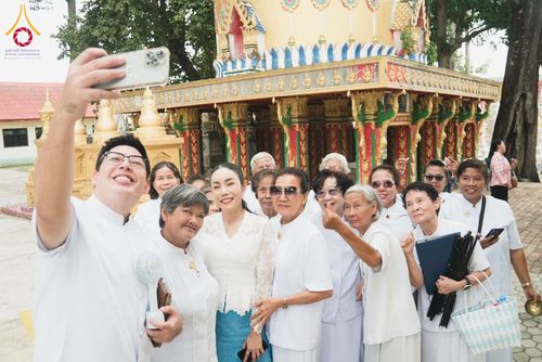 ภาพ No.168456:พิธีทอดกฐิน 4 วัด จ.ปราจีนบุรี โครงการกฐินสามัคคีทั่วไทย 30,000 วัด โดยคณะศิษยานุศิษย์วัดพระธรรมกาย บูชาธรรม 80 ปี หลวงพ่อธัมมชโย วันที่ 26-27 ตุลาคม พ.ศ. 2567