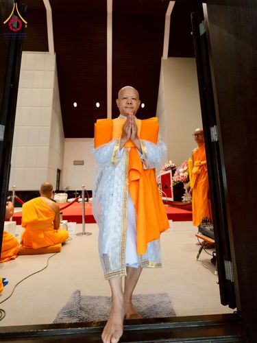 ภาพ No.223645:วันที่ 11 พฤษภาคม พ.ศ. 2568 พิธีบรรพชาของอุบาสก พิสิทธิ์ หมื่นแกล้ว  ณ วัดพระธรรมกาย