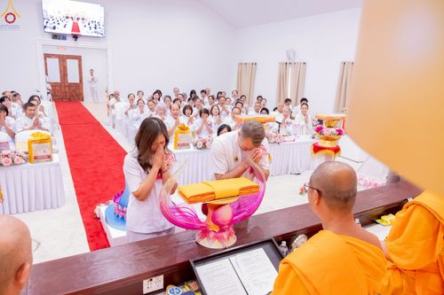 ภาพ No.234673:วันอาทิตย์ที่ 20 กรกฎาคม  พ.ศ.2568 พิธีทอดผ้าป่าภาคพื้นอเมริกา พิธีเจริญพระพุทธมนต์ ฉลองอาคารแก้วธรรมชัยรัตนอนันต์ วัดพระธรรมกายเทนเนสซี ประเทศสหรัฐอเมริกา