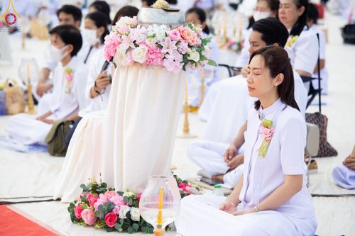 ภาพ No.129418:พิธีประดิษฐานพระบรมสารีริกธาตุ ณ มหารัตนะเจดีย์สิริปทุมสวรรค์ ศูนย์ปฏิบัติธรรมภาคใต้ อ.บางกล่ำ จ.สงขลา วันที่ 10 มีนาคม พ.ศ.2567