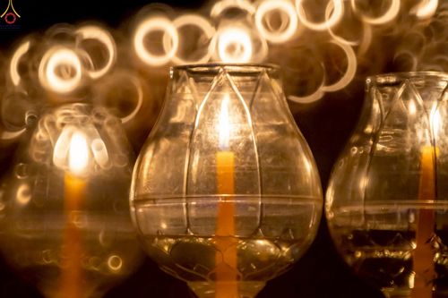 ภาพ No.253707:วันที่ 10 ตุลาคม พ.ศ. 2568 พิธีจุดประทีปบูชาพระผู้ปราบมาร, พิธีจุดประทีปบนพระมหาธรรมกายเจดีย์  20,000 ดวง เนื่องในวันคล้ายวันเกิดครบรอบ 141 ปี พระมงคลเทพมุนี (สด จนฺทสโร)