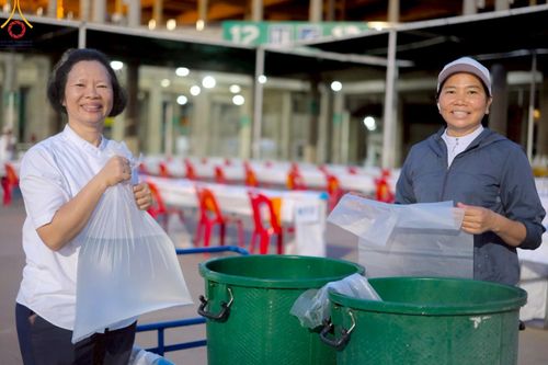 ภาพ No.218851:วันศุกร์ที่ 18 เมษายน พ.ศ. 2568 การเตรียมงานในลานธรรม , พระมหาธรรมกายเจดีย์ เพื่องานวันคุ้มครองโลก 22 เมษายน พ.ศ. 2568