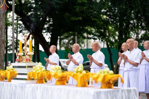 ภาพ No.156737:พิธีบรรพชาอุปสมบท ธรรมทายาท โครงการอุปสมบทหมู่บูชาธรรมครบรอบ 107 ปี วันครูผู้ค้นพบวิชชาธรรมกาย ณ โบสถ์พระไตรปิฏก วัดพระธรรมกาย วันเสาร์ที่ 14 กันยายน พ.ศ. 2567