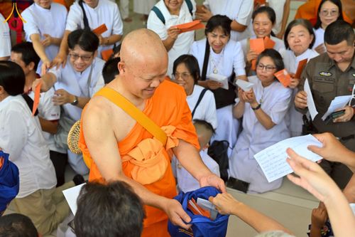 ภาพ No.223813:วันอาทิตย์ที่ 11 พฤษภาคม พ.ศ. 2568 พิธีอุปสมบทสามเณรเปรียญธรรมอุปสมบทอุทิศชีวิต 9 รูป อุบาสก 1 ท่าน ณ อุโบสถพระไตรปิฏกวัดพระธรรมกาย