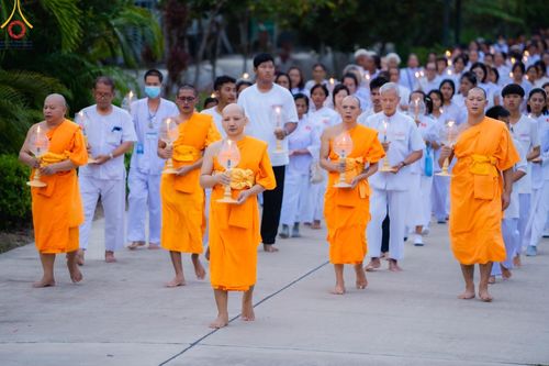 ภาพ No.157034:โครงการ อุบาสกแก้ว อุบาสิกาแก้ว รุ่นที่ 3 ตัวแทนทอดกฐินสามัคคีทั่วไทย 30,000 วัด ระหว่างวันที่ 20-22 กันยายน พ.ศ. 2567 ณ ธุดงคสถานชลบุรี