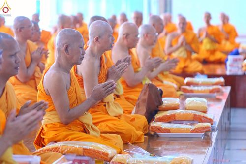 ภาพ No.238028:วันเสาร์ที่ 9 สิงหาคม พ.ศ. 2568 (วันพระ ขึ้น 15 ค่ำ เดือน 9) พิธีบุพเปตพลี ครั้งที่ 168 ร่วมอุทิศบุญแด่หมู่ญาติที่ล่วงลับไปแล้ว และสืบทอดอายุพระพุทธศาสนา ณ หอฉันคุณยายอาจารย์ฯ วัดพระธรรมกาย