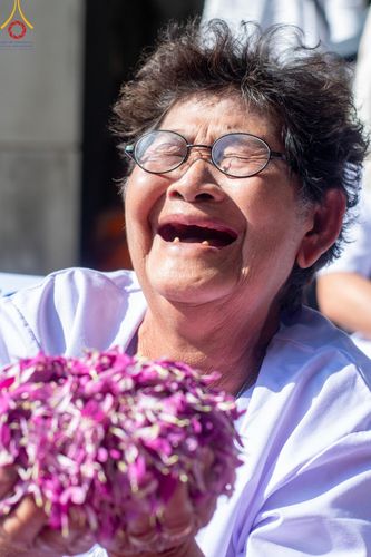 ภาพ No.206152:HAPPY FACE @ธรรมยาตรา # 1 ในโครงการธรรมยาตรา กตัญญูบูชา มหาปูชนียาจารย์ พระมงคลเทพมุนี(สด จนฺทสโร) พระผู้ปราบมาร อนุสรณ์สถาน 7 แห่ง ปีที่ 13 ระหว่างวันที่ 2-31 มกราคม พ.ศ. 2568