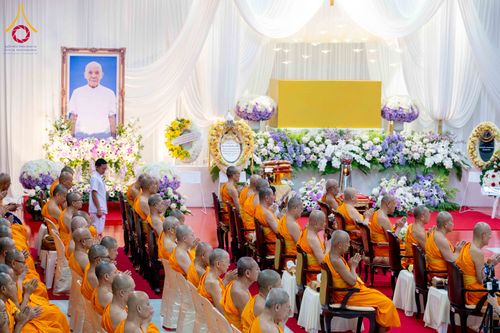 ภาพ No.315354:วันอังคารที่ 24 มีนาคม พ.ศ. 2569 พิธีบำเพ็ญกุศล คุณพ่อณรงค์ จินตมากุล  สิริอายุ 99 ปี 11 เดือน โยมบิดา พระครูปลัดรัตนวีรวัฒน์ (รังสฤษดิ์ อิทฺธิจินตโก) ที่ปรึกษาเจ้าคณะจังหวัดปทุมธานี เจ้าอาวาสวัดพระธรรมกาย  ณ ห้องปลูกศรัทธา 2 วัดพระธรรมกาย ปทุมธานี