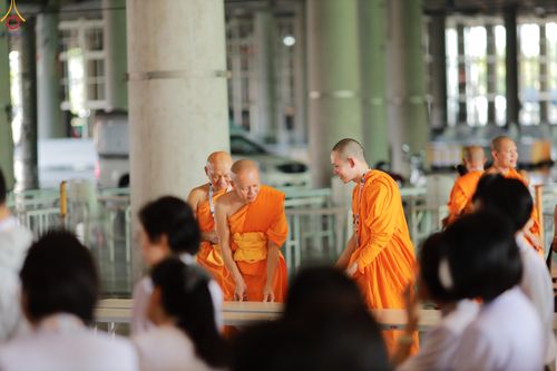 ภาพ No.320020:วันที่ 6 เมษายน พ.ศ.2569 ทีมจัดภัตตาหารประชุมเตรียมงานถวายมหาสังฆทาน 40,000 กว่าวัดทั่วประเทศ บูชาธรรม 82 ปี หลวงพ่อธัมมชโย