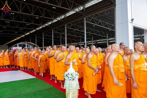 ภาพ No.316645:วันอาทิตย์ที่ 29 มีนาคม พ.ศ. 2569 พิธีทอดผ้าบังสุกุลและพิธีชำระร่าง โยมพ่อณรงค์ จินตมากุล  สิริอายุ 99 ปี 11 เดือน โยมบิดา พระครูปลัดรัตนวีรวัฒน์ (รังสฤษดิ์ อิทฺธิจินตโก) ที่ปรึกษาเจ้าคณะจังหวัดปทุมธานี เจ้าอาวาสวัดพระธรรมกาย  ณ ฌาปนสถานชั่วคราว ทางเข้า 