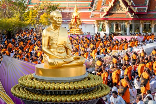 ภาพ No.292930:วันที่ 11 มกราคม พ.ศ. 2569 พิธีต้อนรับพระธรรมยาตรา ณ อนุสรณ์สถานลำดับที่ 3 (ภาพชุดที่ 2) สถานที่เกิดในเพศสมณะ วัดสองพี่น้อง อำเภอสองพี่น้อง จังหวัดสุพรรณบุรี ในโครงการธรรมยาตรา กตัญญูบูชา มหาปูชนียาจารย์ พระมงคลเทพมุนี(สด จนฺทสโร) พระผู้ปราบมาร อนุสรณ์สถ
