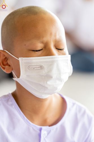 ภาพ No.79334:พิธีขอขมา มอบบาตรและผ้าไตร ในโครงการบรรพชาสามเณรฟื้นฟูพระพุทธศาสนาทั่วไทย โครงการอบรมยุวธรรมทายาท มัชฌิมธรรมทายาท และธรรมทายาทรุ่นอุดมศึกษา ณ สภาธรรมกายสากล วัดพระธรรมกาย วันเสาร์ที่ 1 เมษายน พ.ศ. 2566