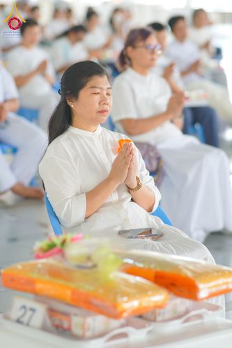 ภาพ No.315455:วันที่ 21 มีนาคม พ.ศ. 2569 พิธีถวายภัตตาหารเมนูสวรรค์ เพื่อการบรรลุธรรม ณ หอฉันคุณยายอาจารย์ฯ วัดพระธรรมกาย