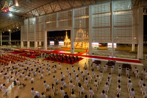 ภาพ No.316681:วันอาทิตย์ที่ 29 มีนาคม พ.ศ. 2569 พิธีทอดผ้าบังสุกุลและพิธีชำระร่าง โยมพ่อณรงค์ จินตมากุล  สิริอายุ 99 ปี 11 เดือน โยมบิดา พระครูปลัดรัตนวีรวัฒน์ (รังสฤษดิ์ อิทฺธิจินตโก) ที่ปรึกษาเจ้าคณะจังหวัดปทุมธานี เจ้าอาวาสวัดพระธรรมกาย  ณ ฌาปนสถานชั่วคราว ทางเข้า 