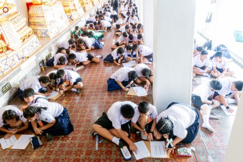 ภาพ No.288955:วันพุธที่ 17 ธันวาคม พ.ศ.2568 กิจกรรมเยาวชนไทยรวมใจทำความดี "เด็กดีมหานคร ต้นแบบด้านศีลธรรม" แข่งขันสอบตอบปัญหาศีลธรรมในพระพุทธศาสนา ครั้งที่ 7 และวันรวมพลังเด็กดี V-Star ประจำปี 2568 ณ วัดมหาธาตุยุวราชรังสฤษฎิ์ราชวรมหาวิหาร กรุงเทพมหานคร