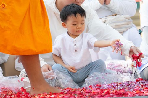 ภาพ No.305824:วันที่ 25 มกราคม พ.ศ. 2569 พิธีต้อนรับพระธรรมยาตรา วัดพระธรรมกาย(ภาพชุดที่ 3) ในโครงการธรรมยาตรา กตัญญูบูชา มหาปูชนียาจารย์ พระมงคลเทพมุนี(สด จนฺทสโร) พระผู้ปราบมาร อนุสรณ์สถาน 7 แห่ง ปีที่ 14
