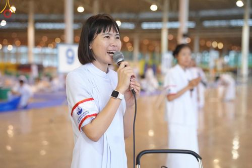 ภาพ No.134607:V.35 เพื่อบุญต้นเดือน การรับบุญของเจ้าหน้าที่หน่วยงานต่างๆ เพื่องานบุญวันอาทิตย์ต้นเดือน ณ วัดพระธรรมกาย วันที่ 7 เมษายน พ.ศ. 2567