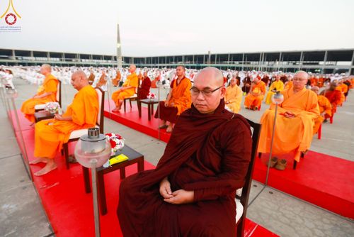 ภาพ No.124789:พิธีเวียนประทักษิณและจุดมาฆประทีป ในวันมาฆบูชา เสาร์ที่ 24 กุมภาพันธ์ พ.ศ. 2567 ณ พระมหาธรรมกายเจดีย์ วัดพระธรรมกาย