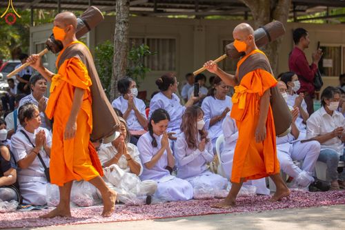 ภาพ No.129036:พระธรรมยาตราเดินธรรมยาตรา ณ ชุมชนรอบศูนย์ปฏิบัติธรรมภาคใต้ อ.บางกล่ำ จ.สงขลา วันที่ 10 มีนาคม พ.ศ. 2567